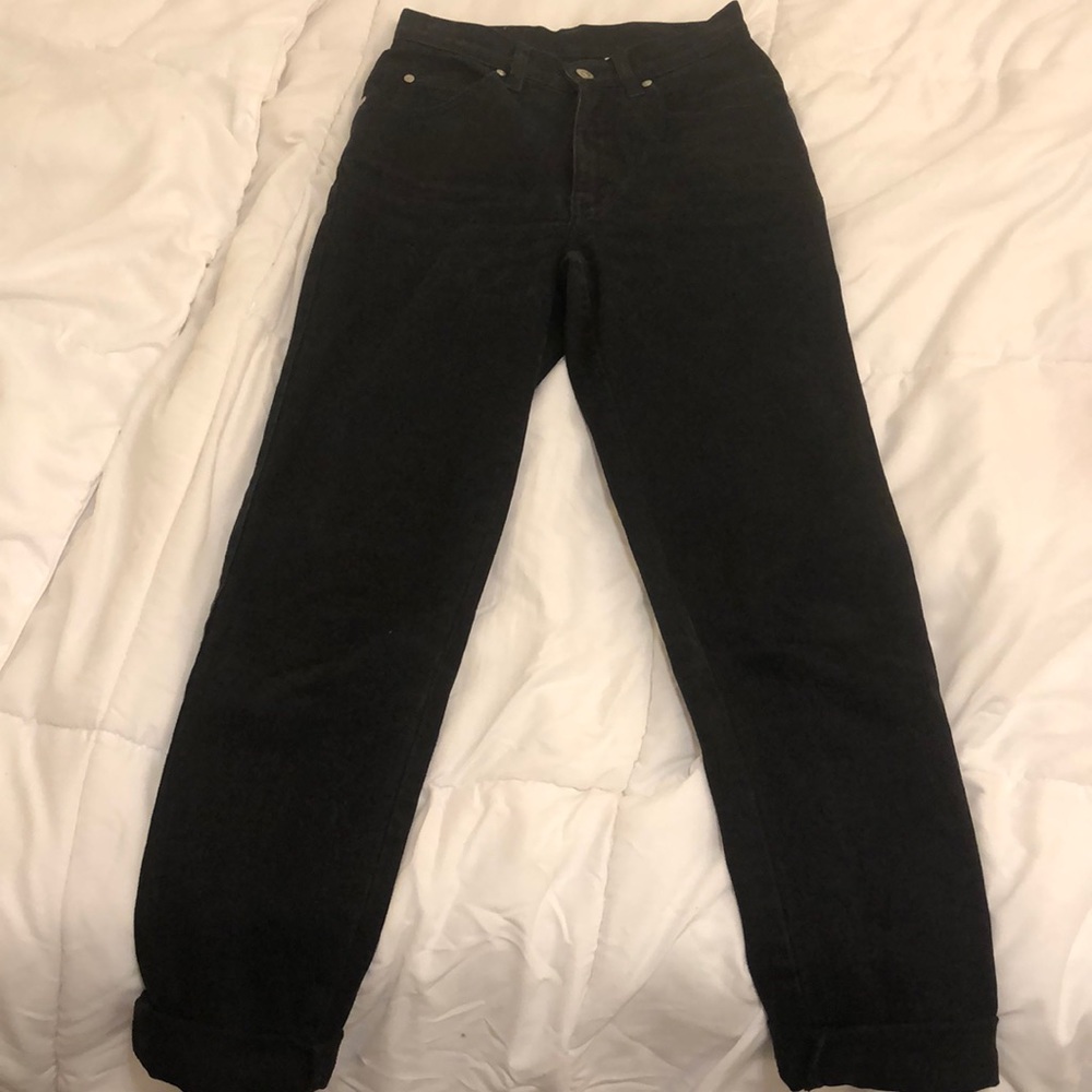 Black high waisted Levi’s